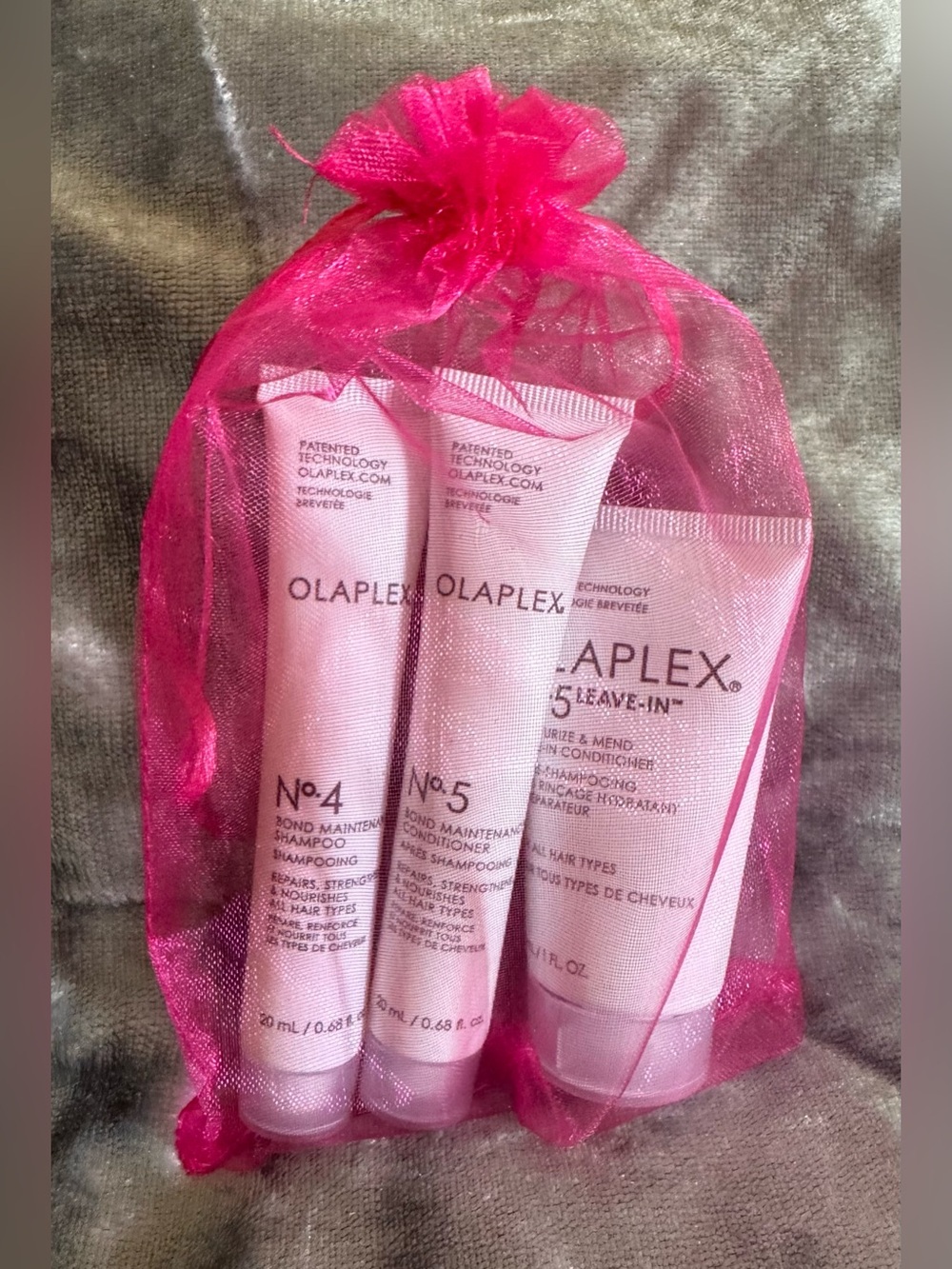 ⭐️OLAPLEX 3pc. Haircare Bundle MSRP $50!⭐️